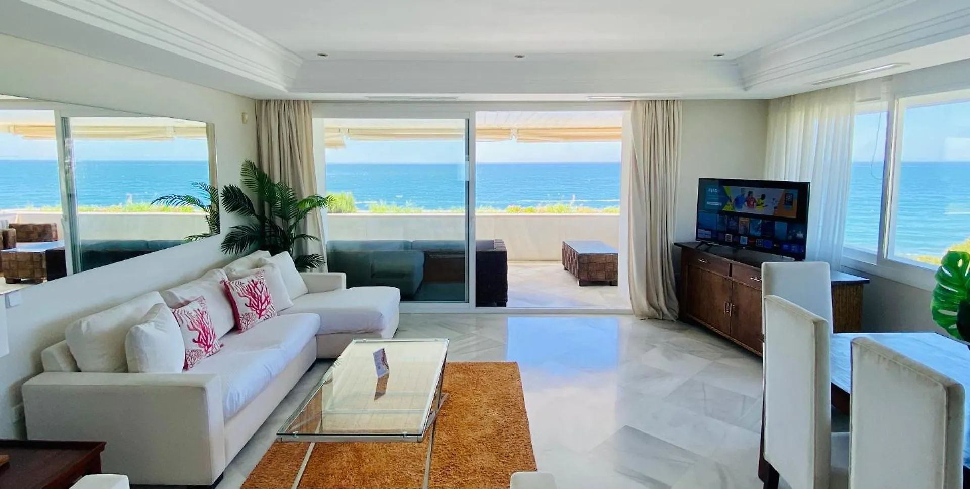 Marina Mariola By Coral Beach Marbella